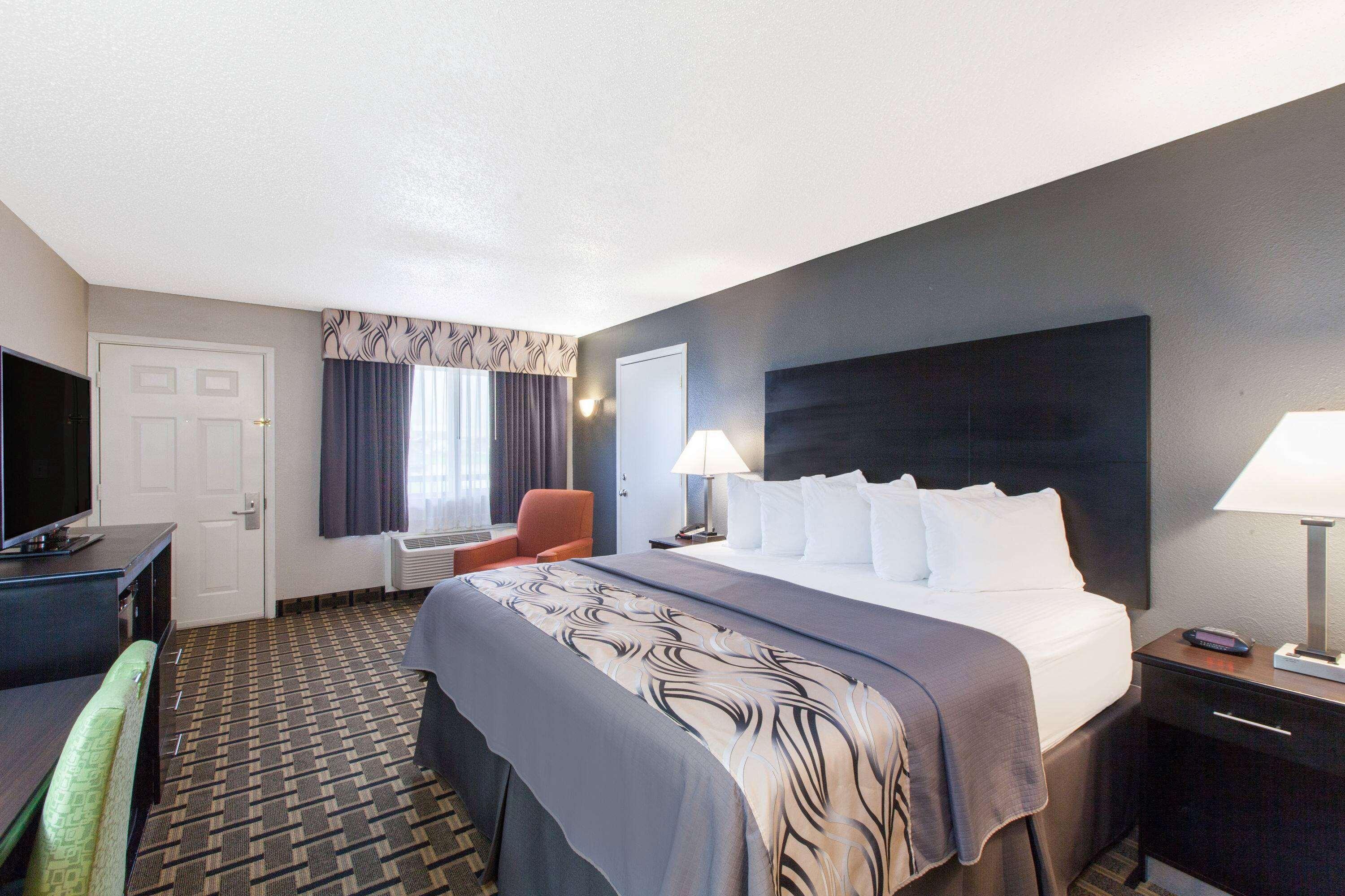 Days Inn By Wyndham Ennis Exteriér fotografie