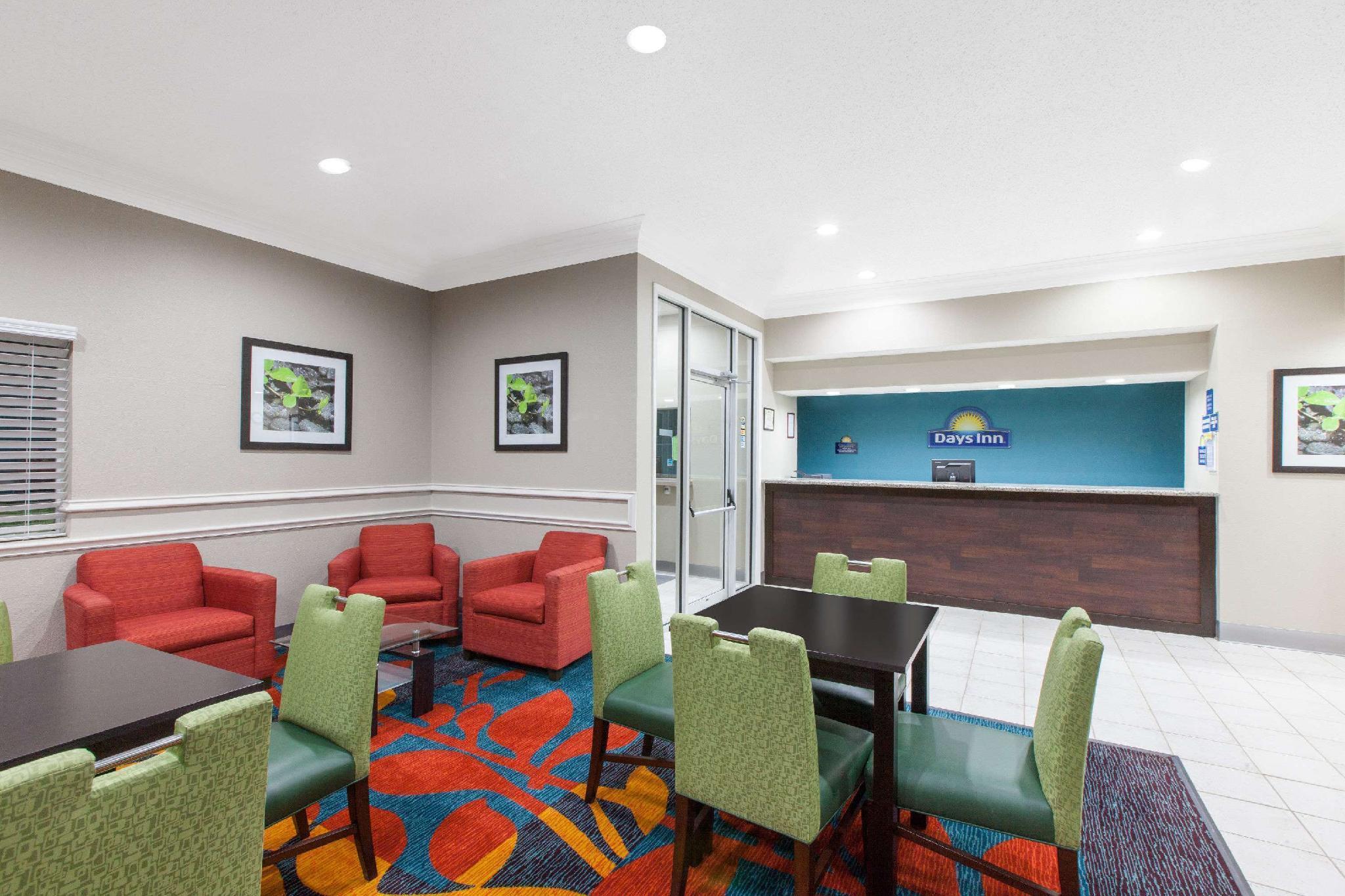 Days Inn By Wyndham Ennis Exteriér fotografie